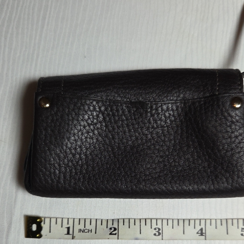 Cole Haan Brown Soft Leather Keychain Card Holder. - Picture 4 of 9
